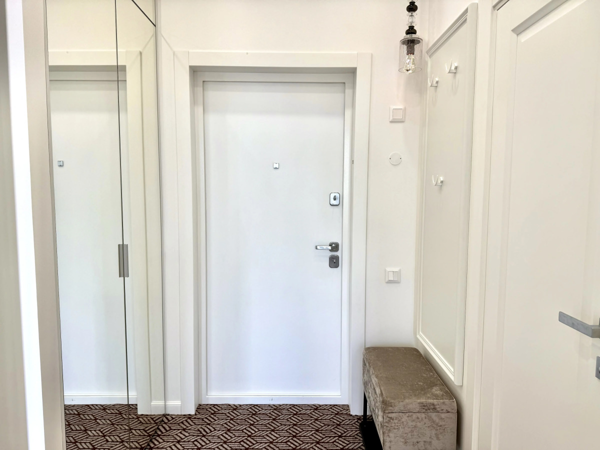 Квартира Роскошная с Дизайнерским Люкс Решением и Видом на Реку и Москва-Сити