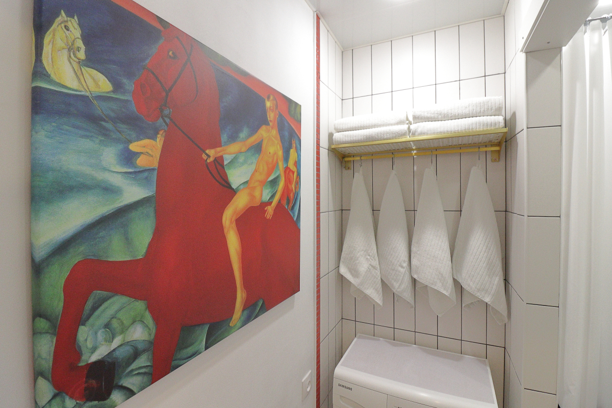 Квартира в Центре Юго-Запада рядом с Макдональдсом и Большим Глобусом