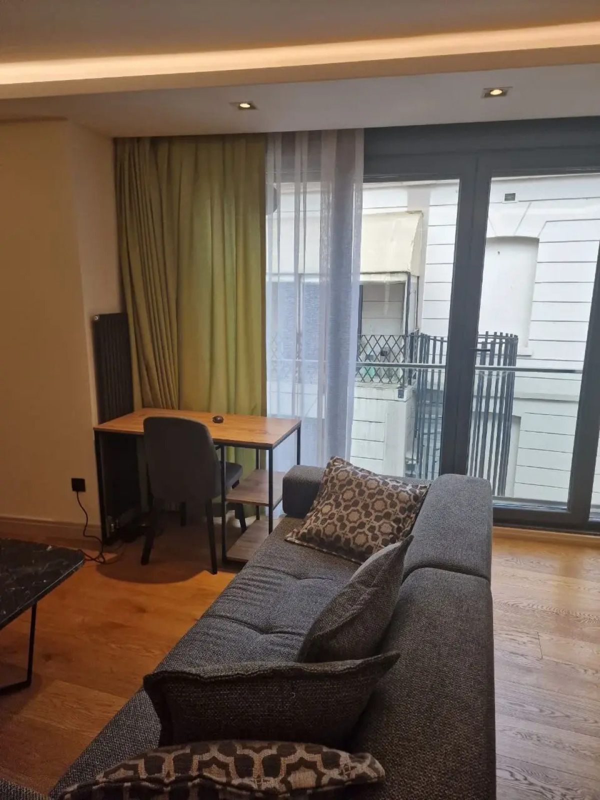 Апартаменты Cihangir 212