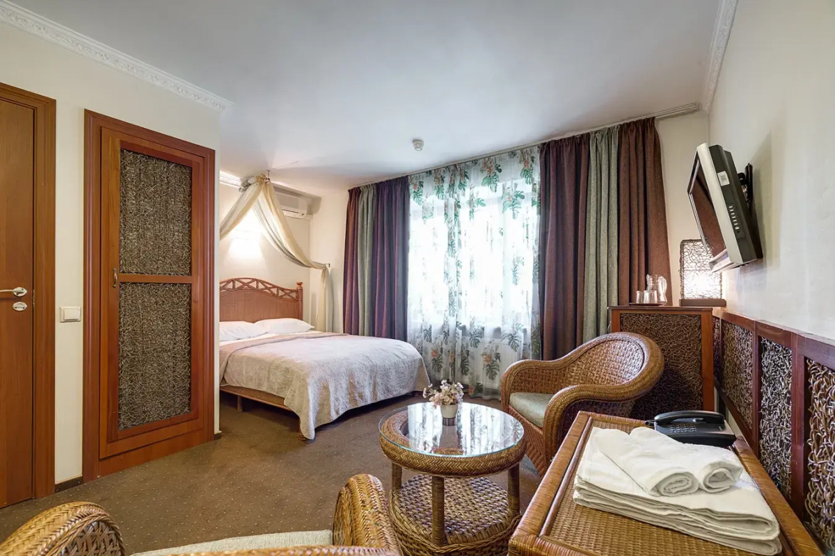 Отель КУ-КУ 2