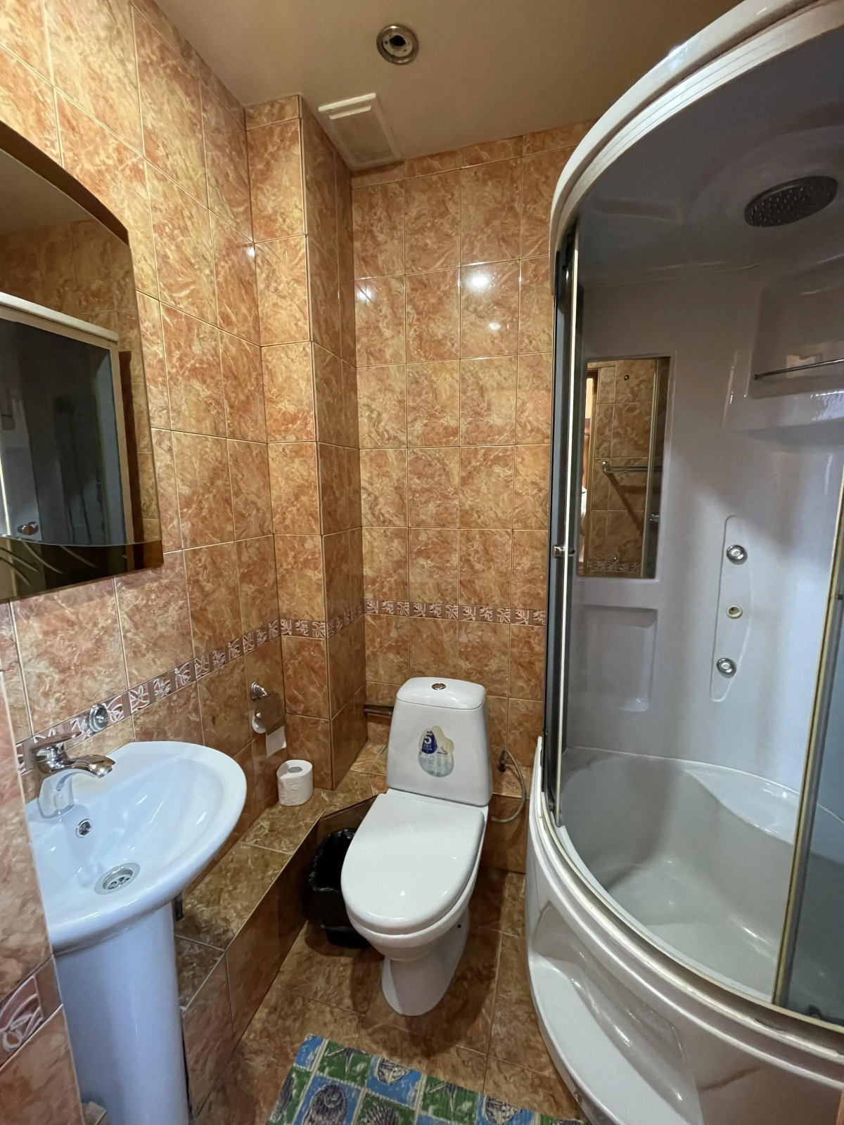 Мини-Отель Саяны