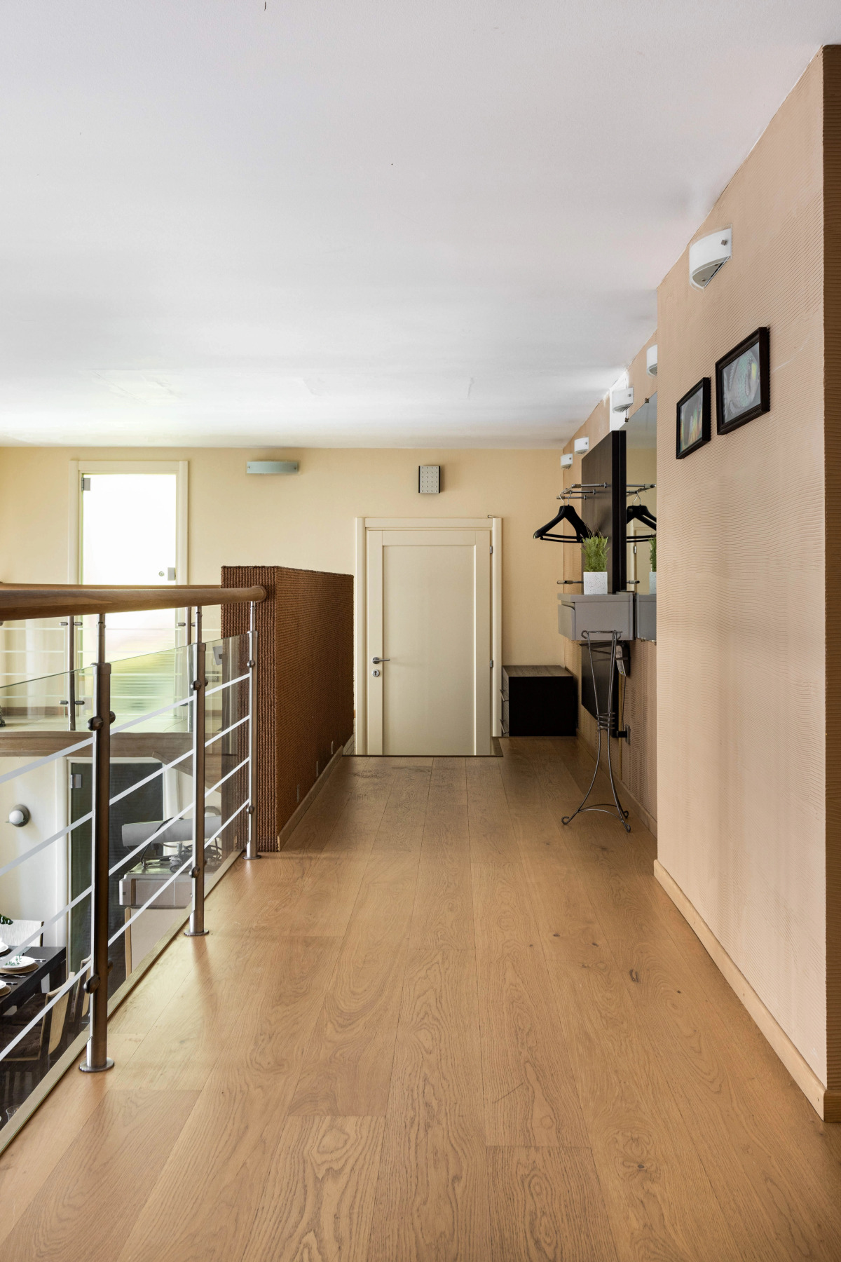 Апартаменты MyhomeYourhome на Таврической 11