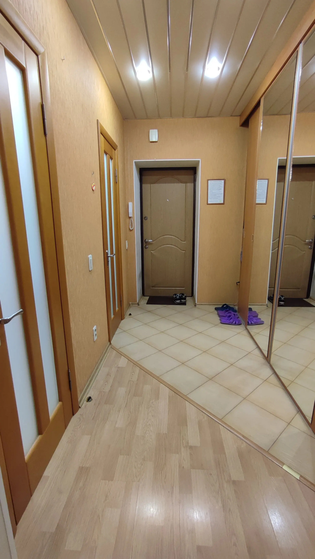 Квартира ЦЕНТР ГОРОДА Красная 6 этаж 8