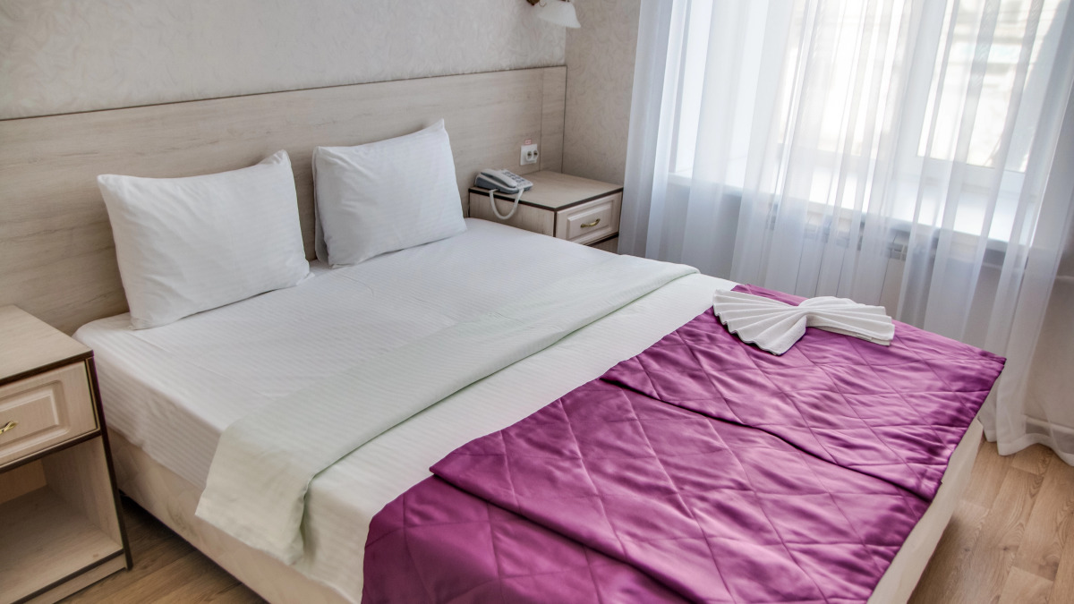 Отель сквер Высоцкого