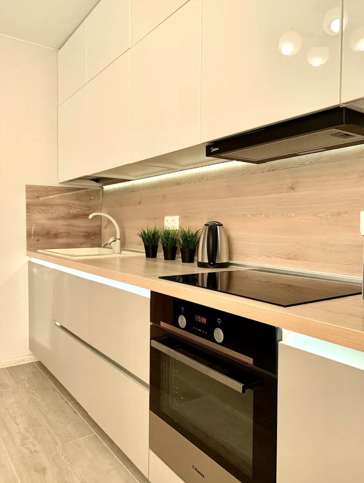 Квартира Aparts Pro Просторная 1-ком в новом ЖК Сокол на 23 этаже