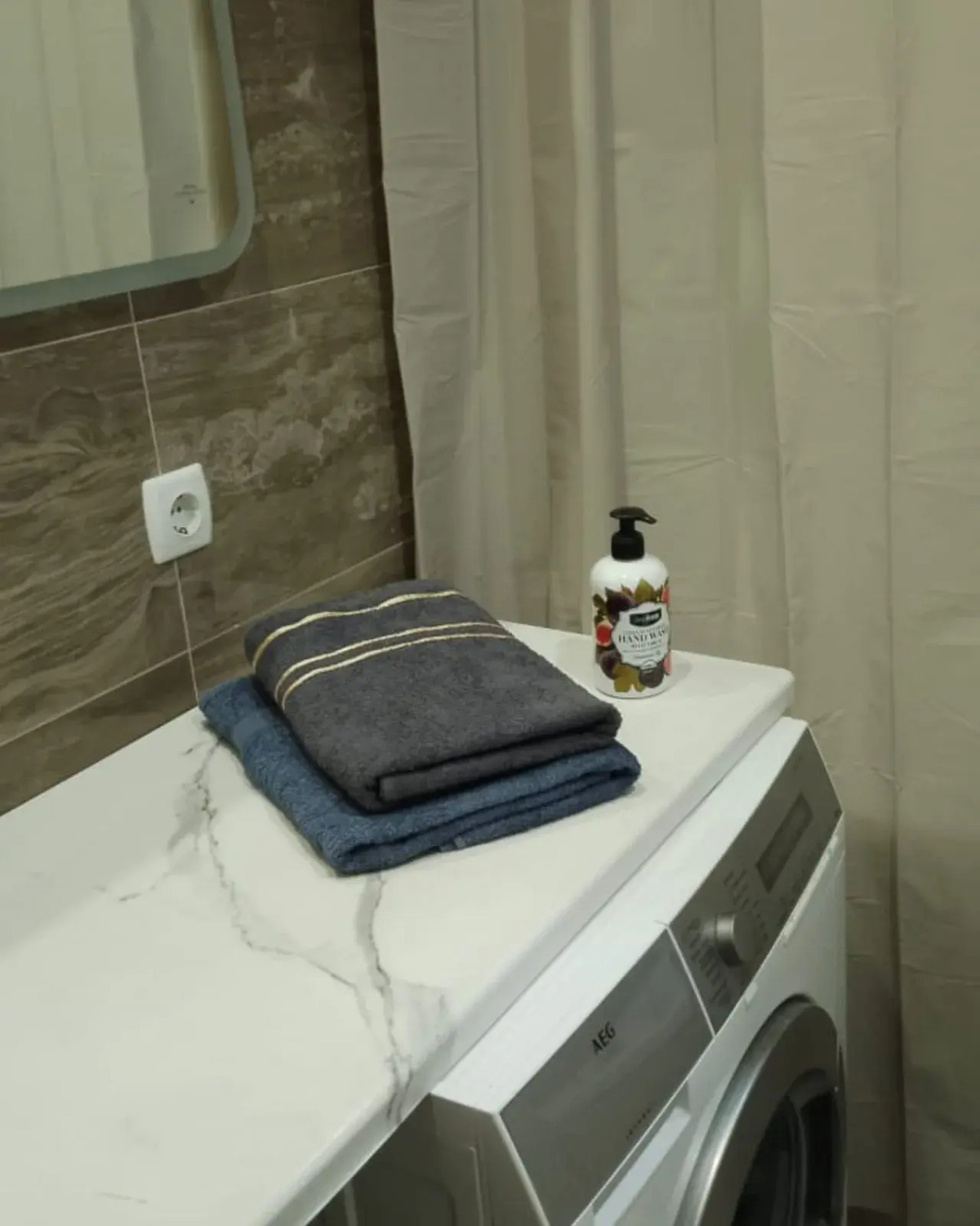 Квартира Студия, Запарина 111