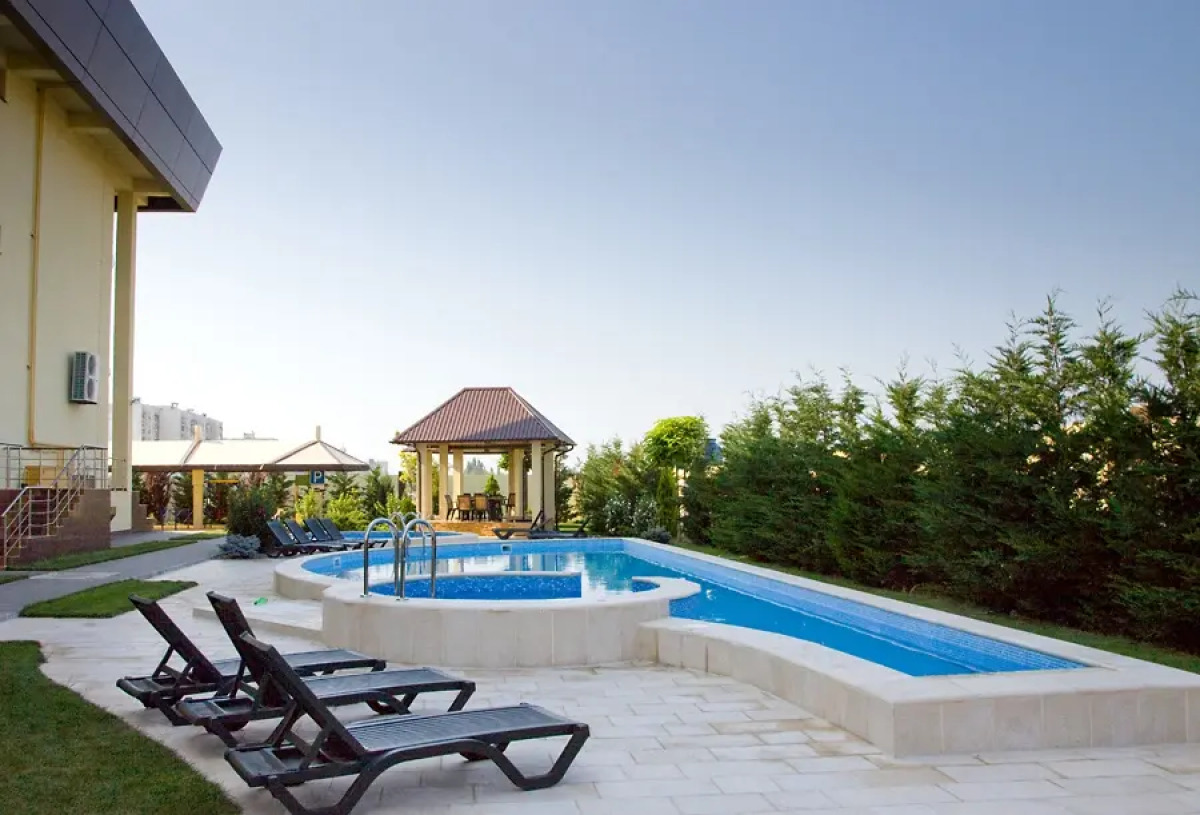 Отель California