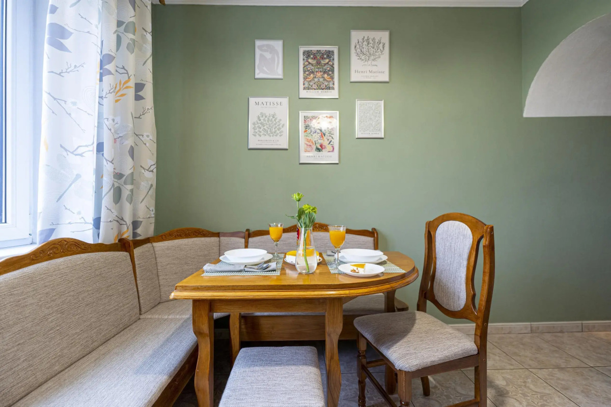 Апартаменты трёхкомнатные рядом с рыбной деревней