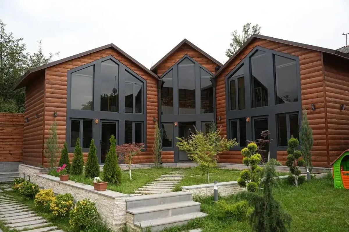 Отель Taniqinn Dilijan Cottages