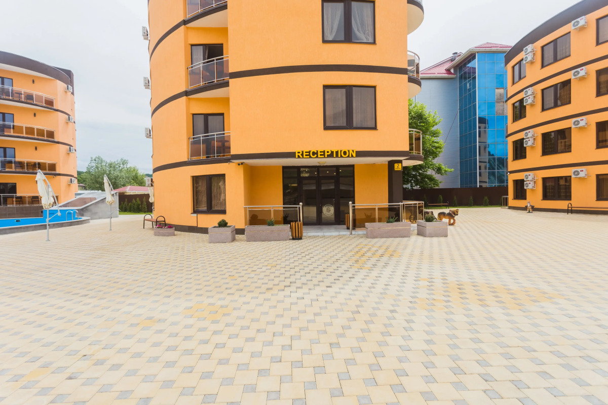 Отель Golden Sunrise