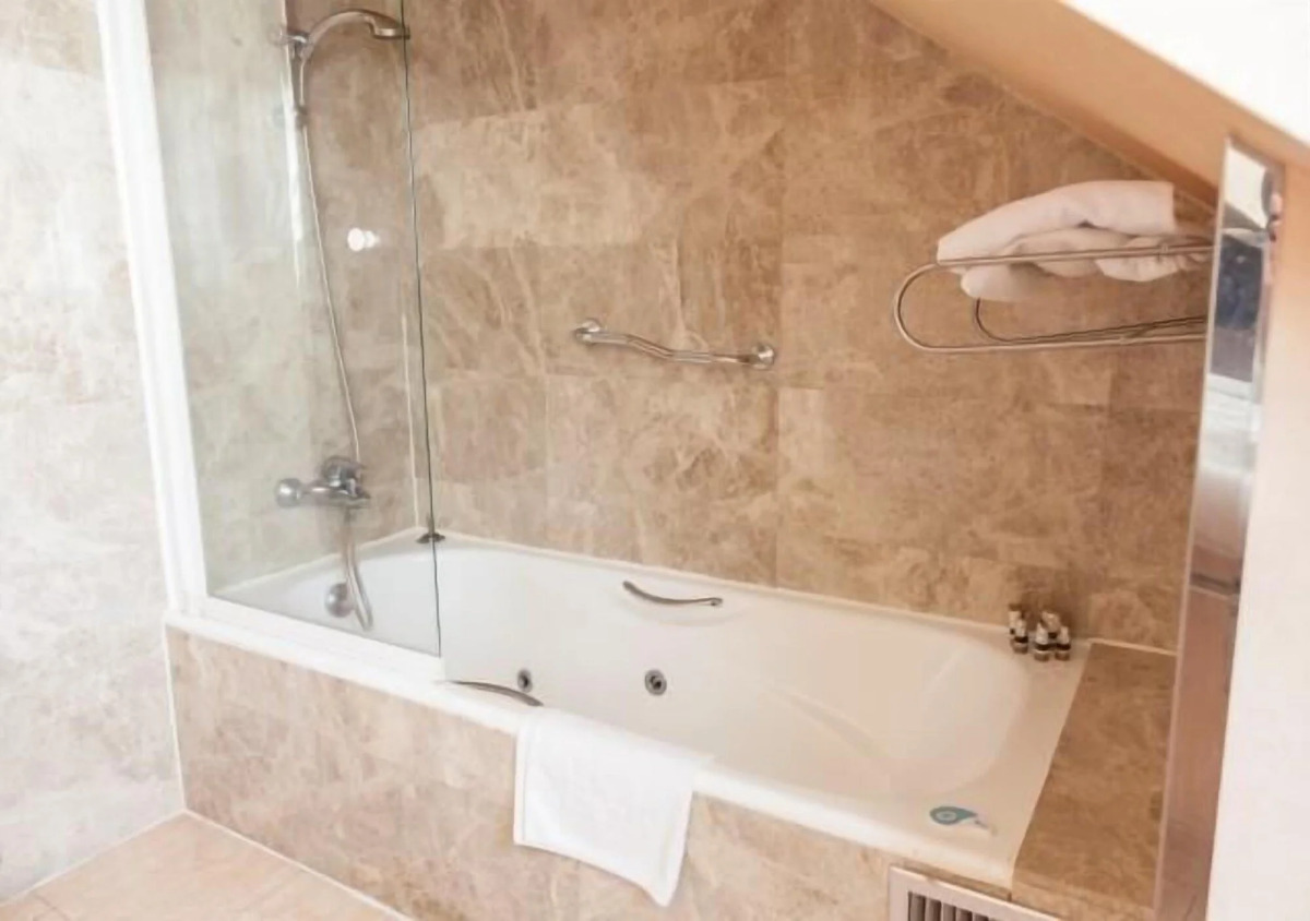 Hospedium Hotel Los Lanceros