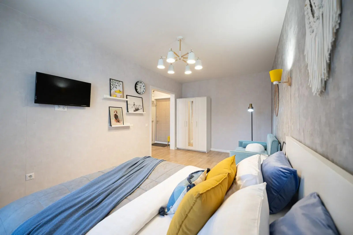 Апартаменты Пять Звёзд на Набережной у ЖК Манхэттен