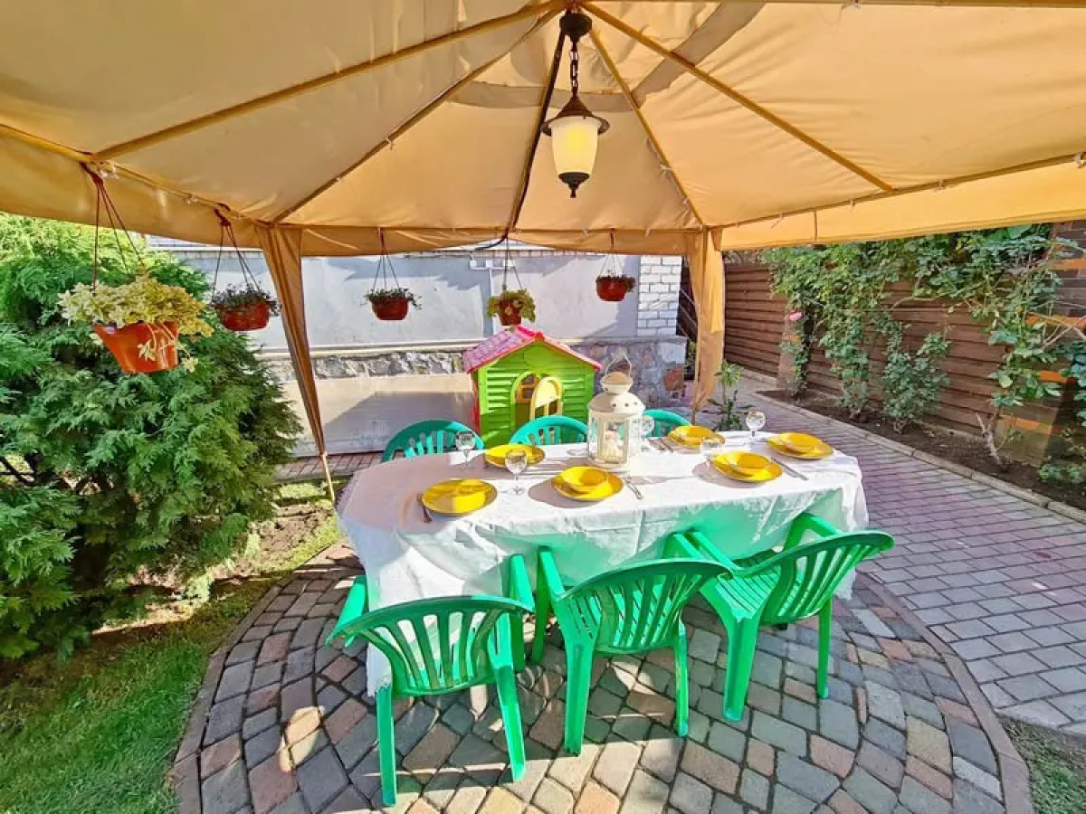 Частный дом Таунхаус со своим двором Кубанский Дворик 1