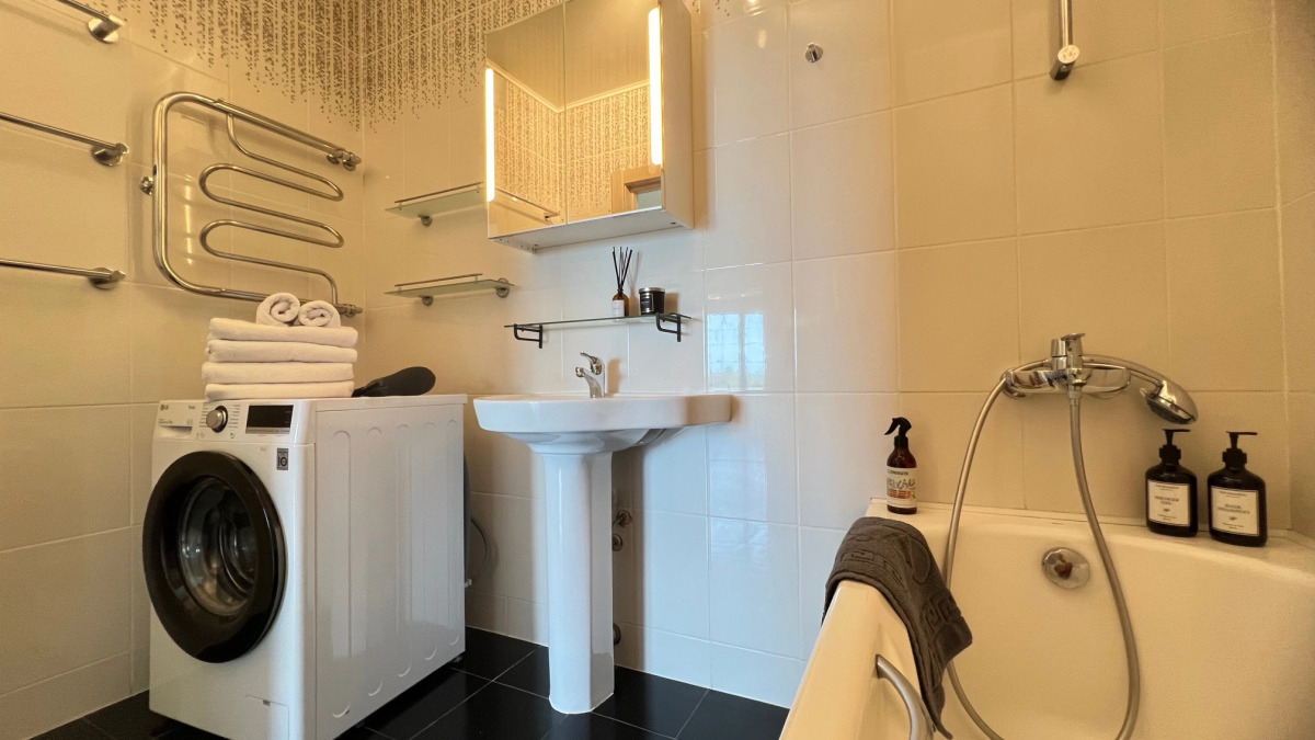 Апартаменты на Краснофлотской с видом на замок