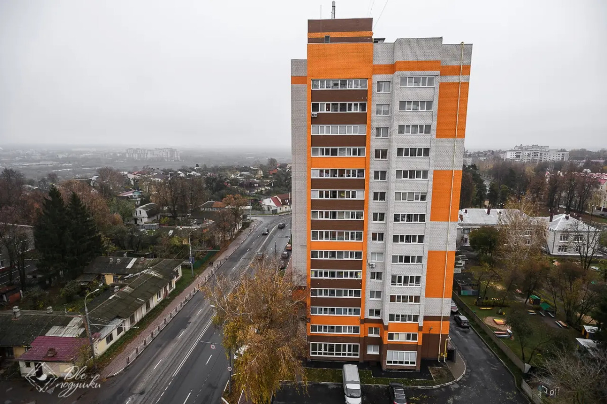 Апартаменты Однокомнатные на Дуки, 11 этаж, Мишки