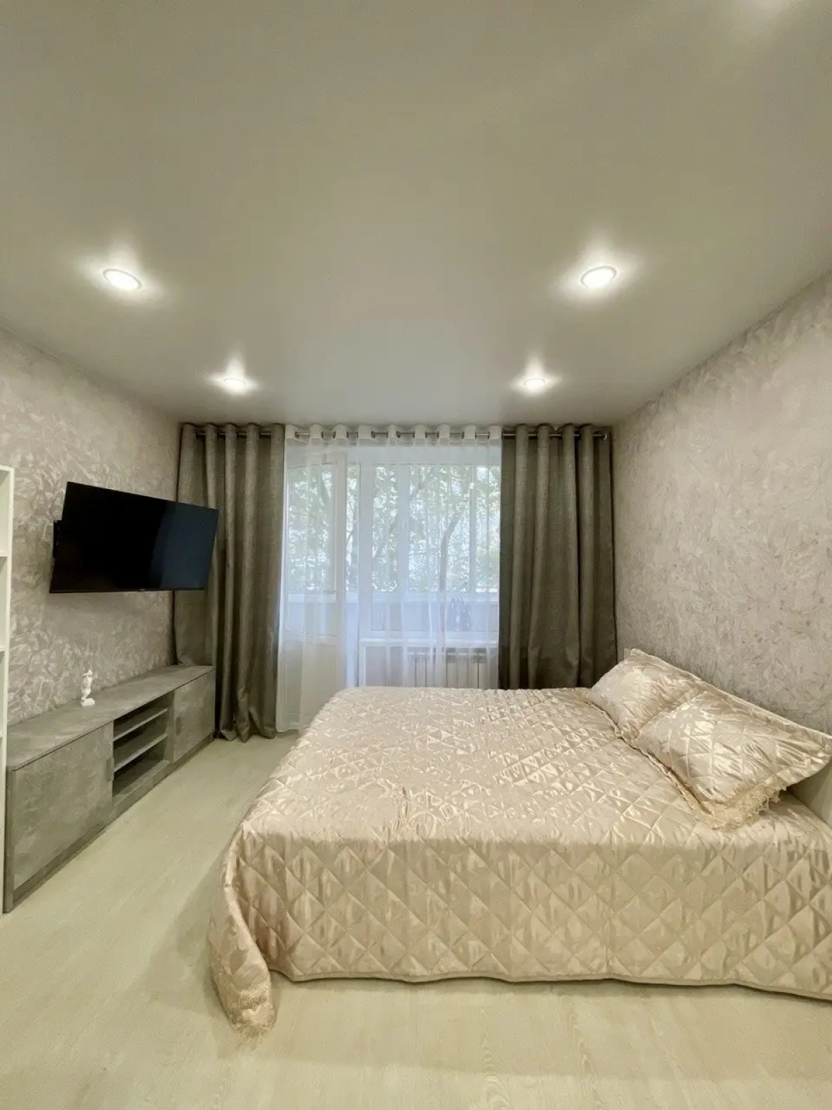 Квартира на Металлургов 27