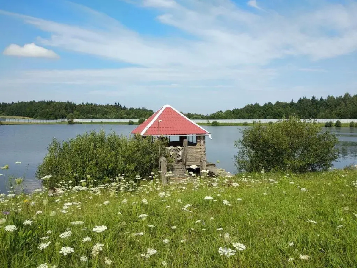 Ozero Ladeniki Guest House