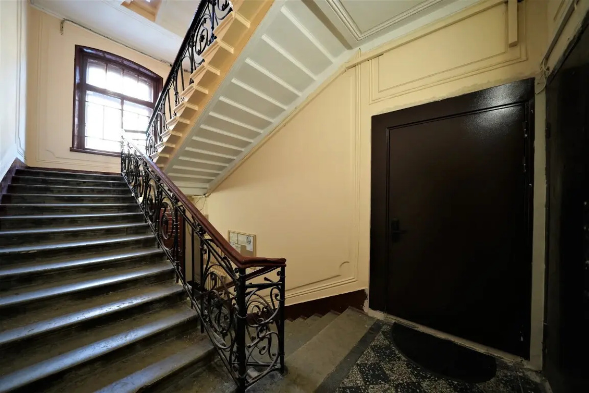 Апартаменты студия на набережной ВПитер на сутки 2