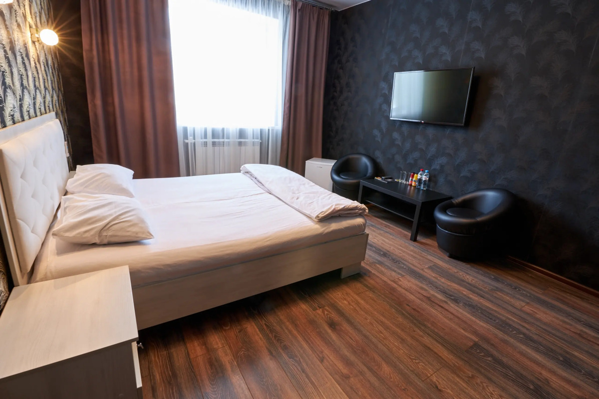 Отель Village House