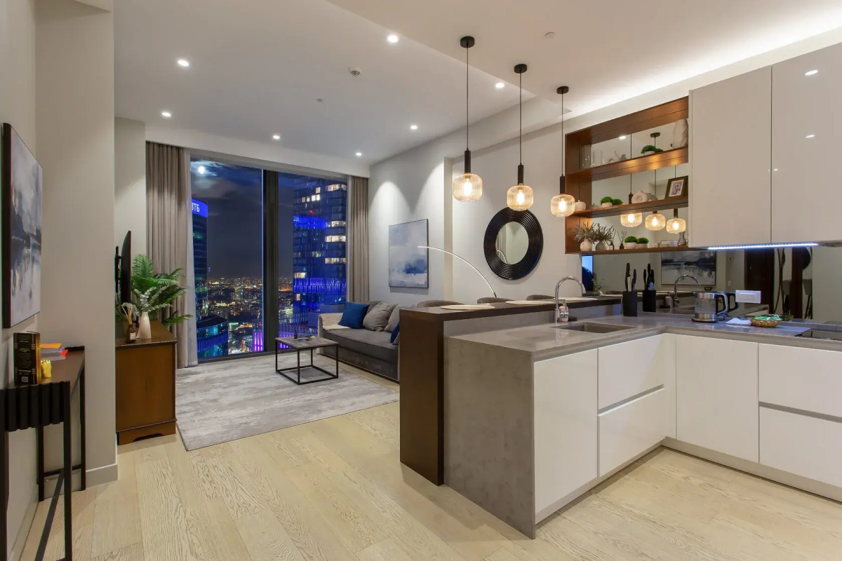 Апартаменты Sky City Moscow 62 этаж! Вид на Башни, Лужники, Парк победы и город! Очень уютный!