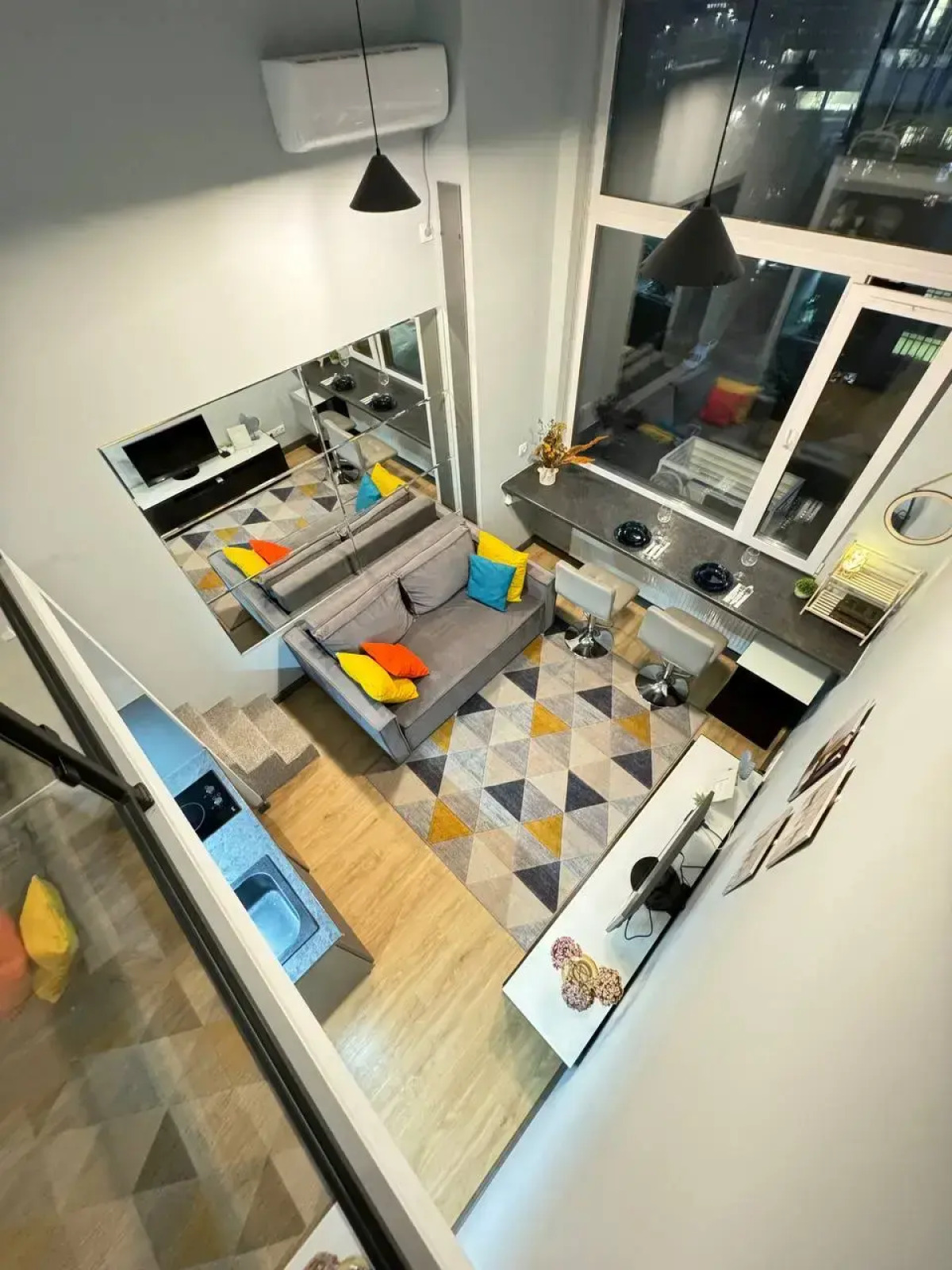 Апартаменты Двухуровневые у метро Нагорная