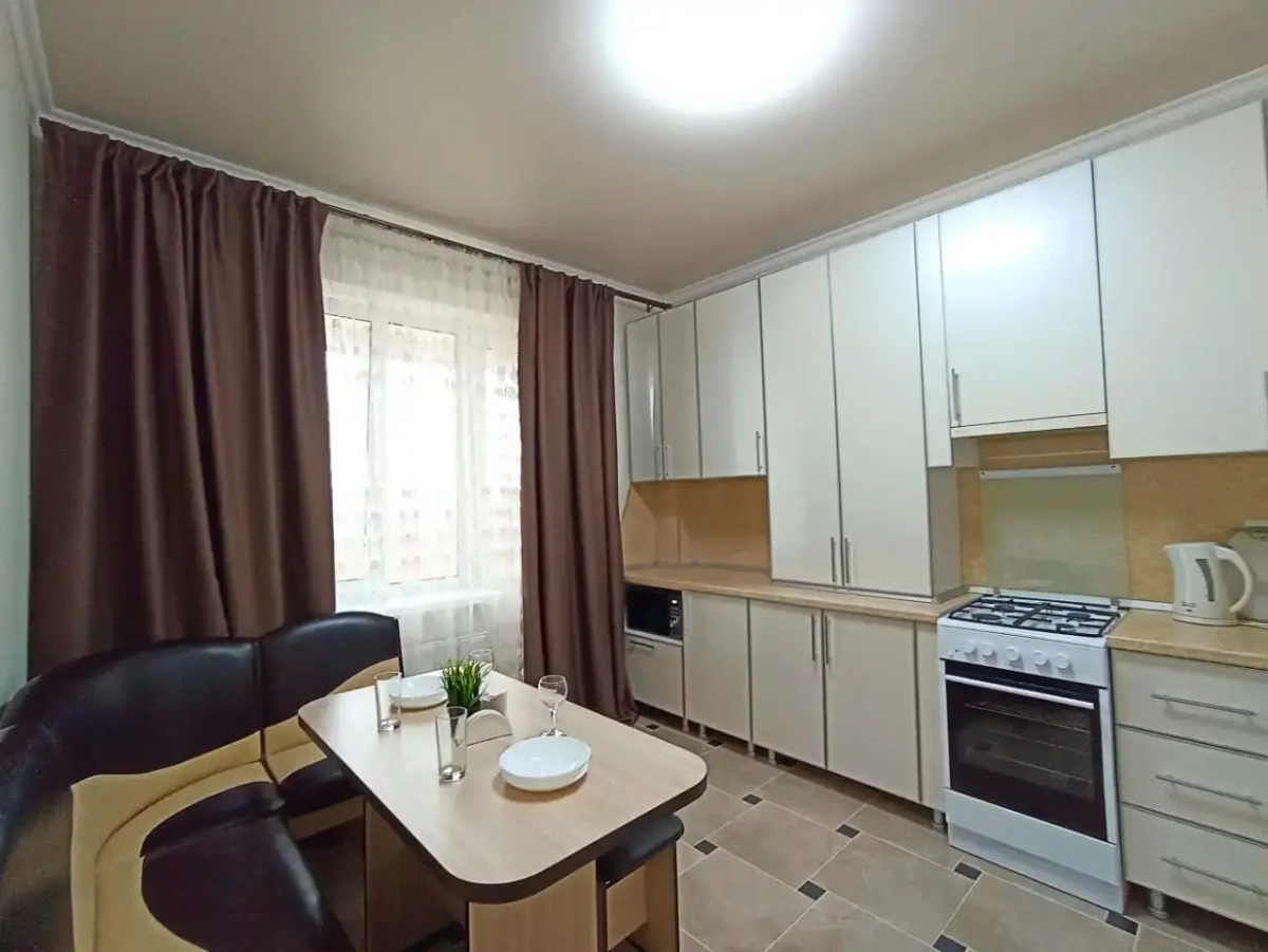 Апартаменты на улице Новороссийская 75