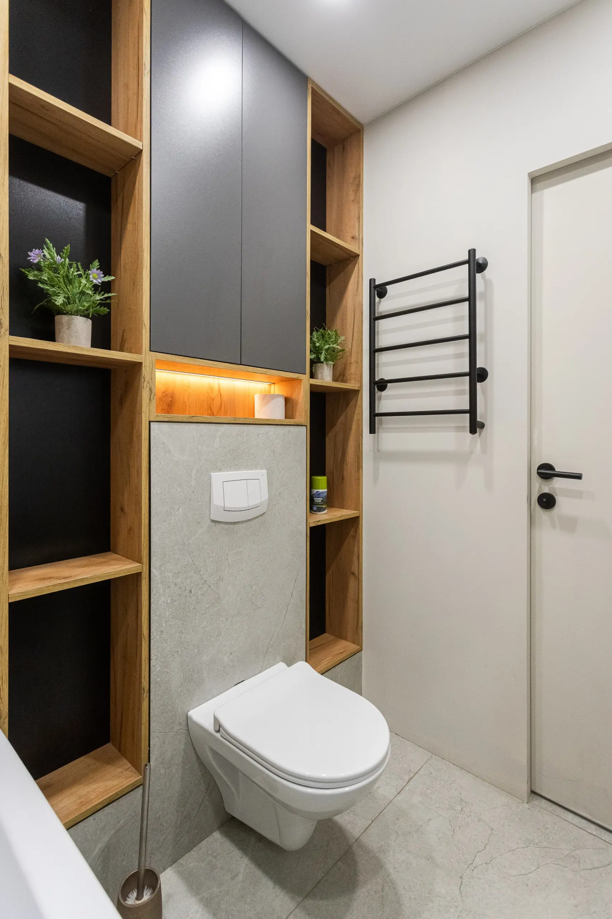 Квартира уютная трехкомнатная с двумя балконами рядом с островом Канта