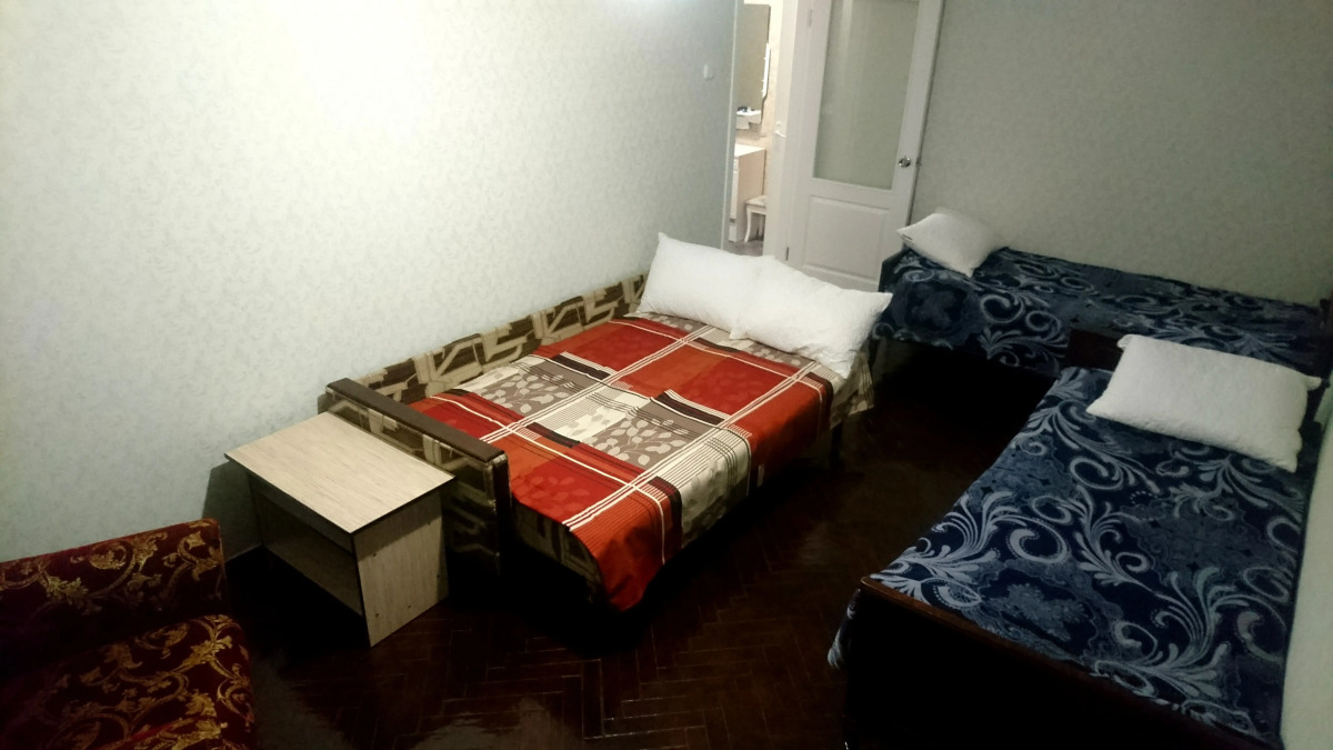 Апартаменты на Советской Конституции 7