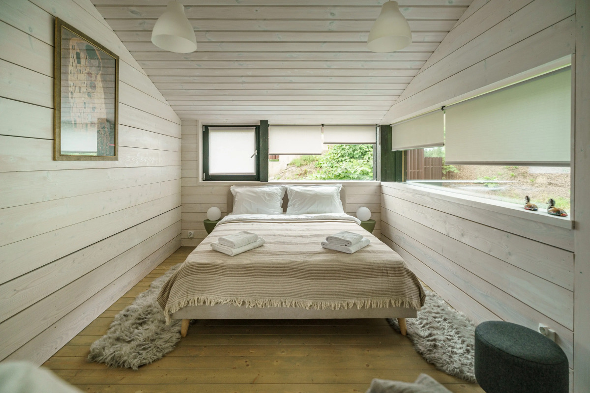 Частный дом коттедж семейный три тома  у Финского залива