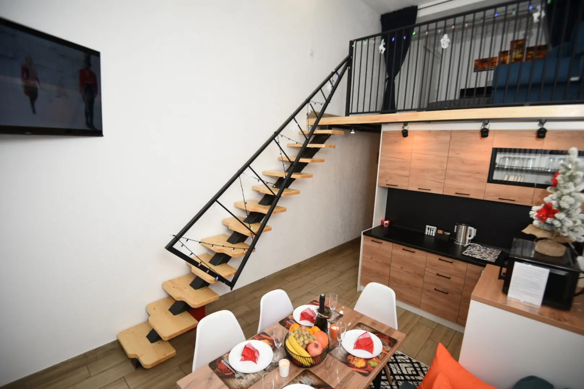 Апартаменты Колизей