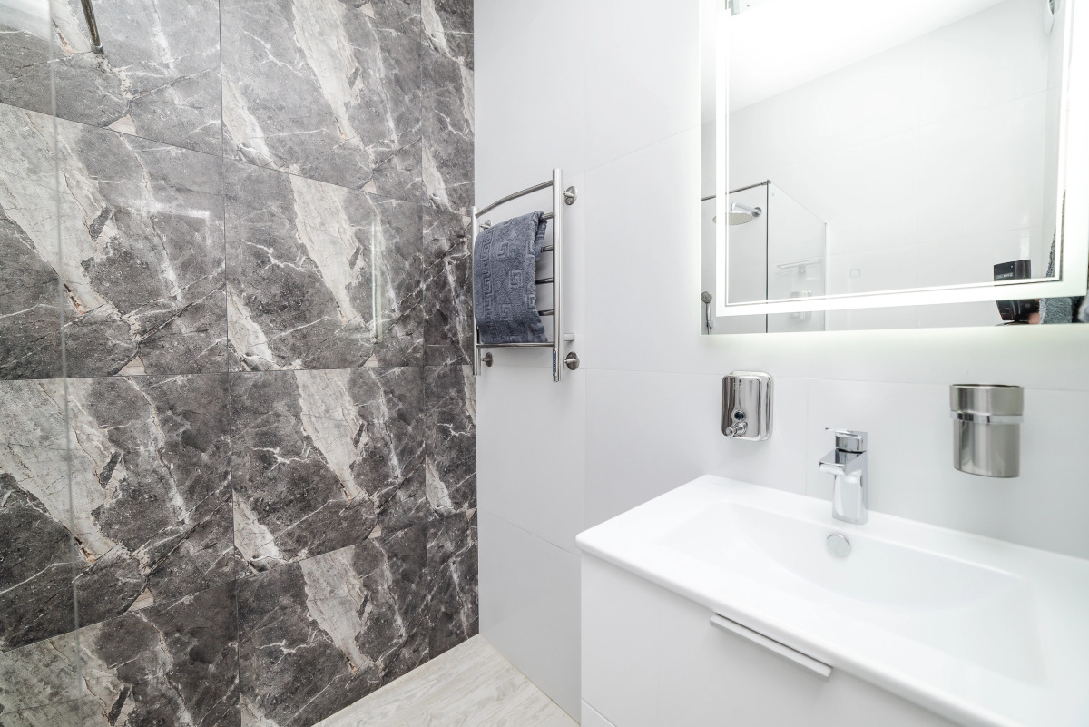 Апартаменты LikeHome Life - Калужская Букинист 1