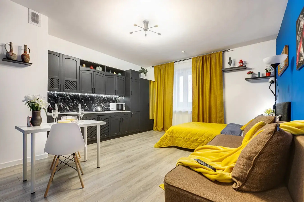 Апартаменты Новолитовская 4