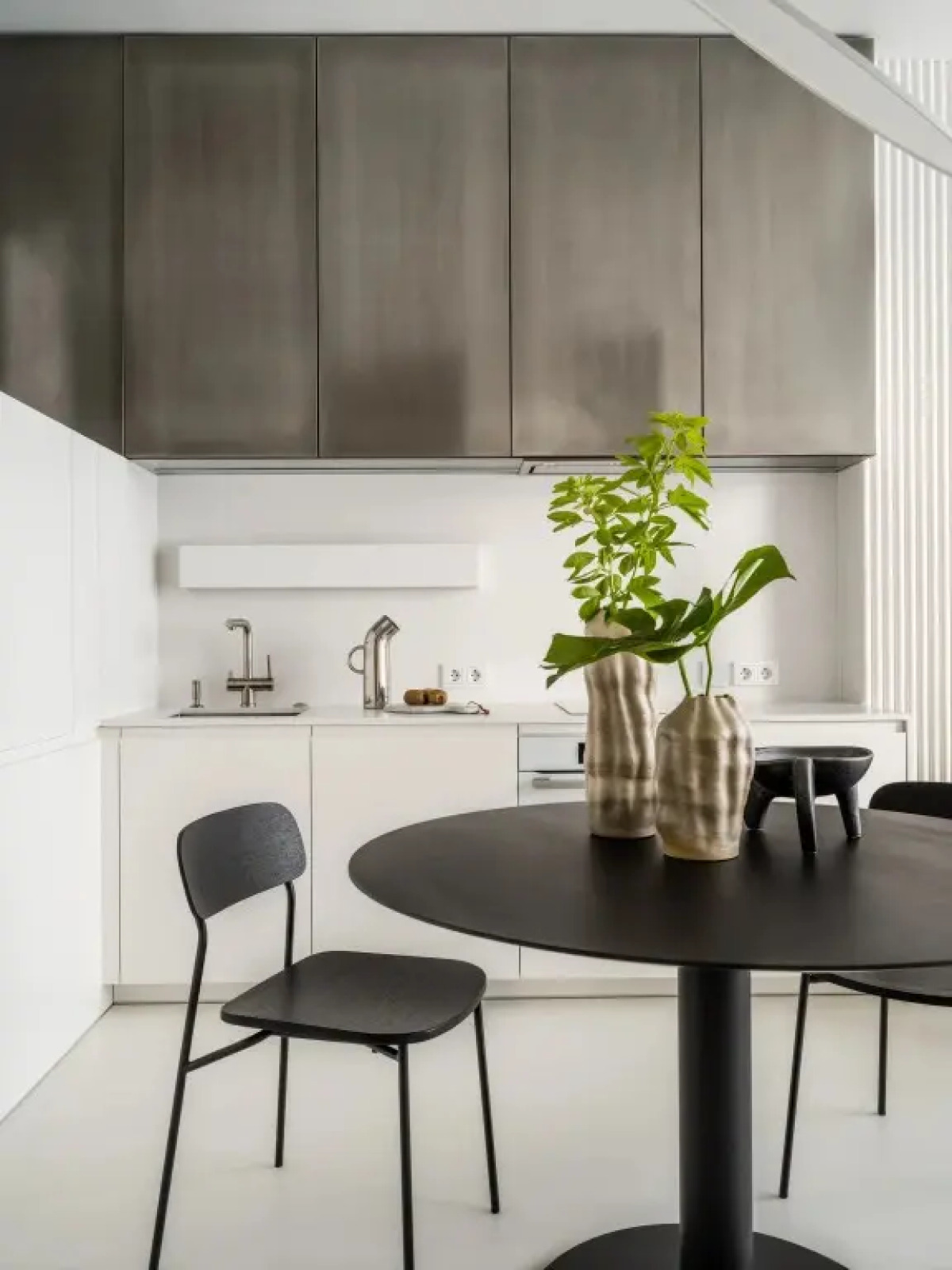 Стильный апартамент с видом на башни на 39 этаже