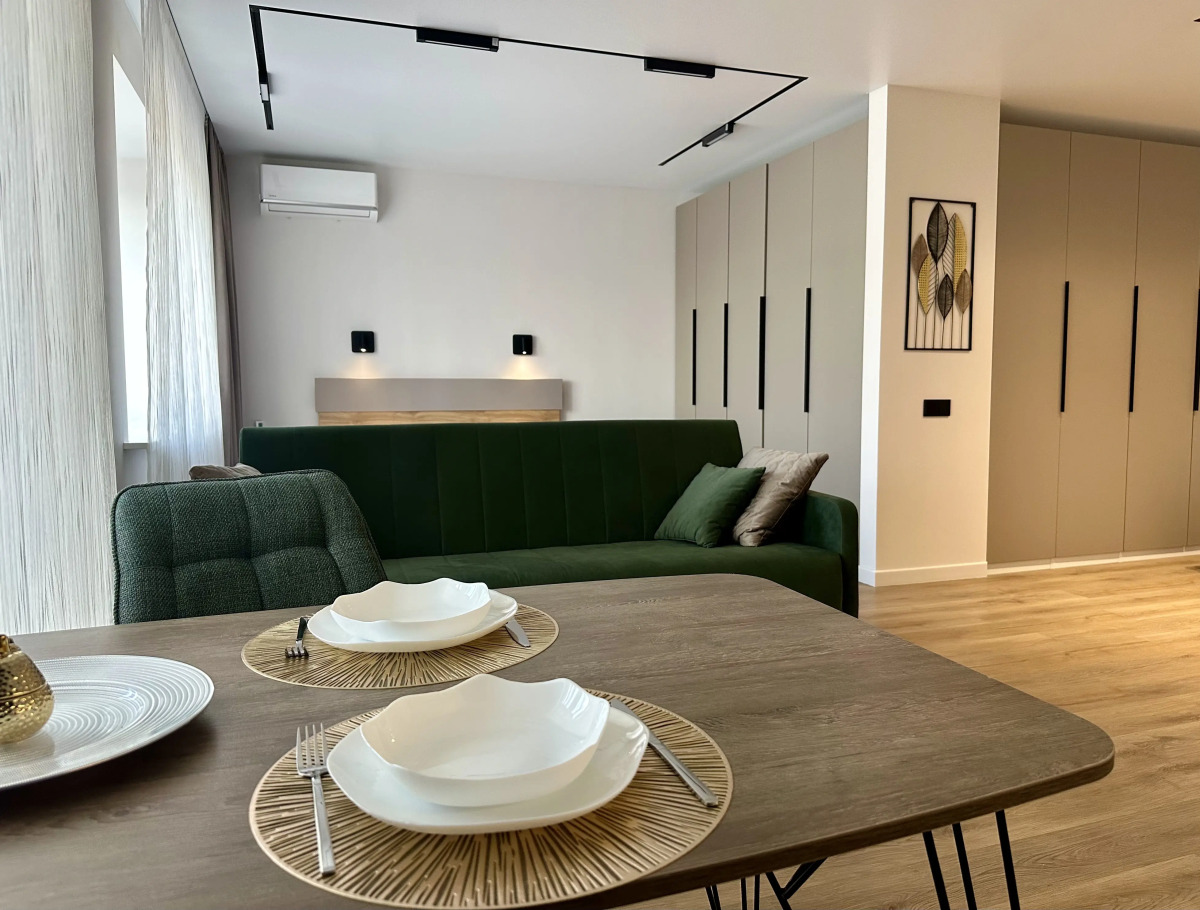 Квартира Happy Mercury просторная студия рядом с метро недалеко от центра