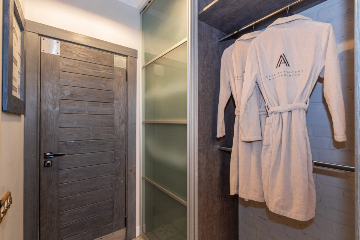 Loft Apartments с пректором и терассой