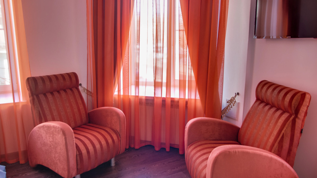 Отель сквер Высоцкого