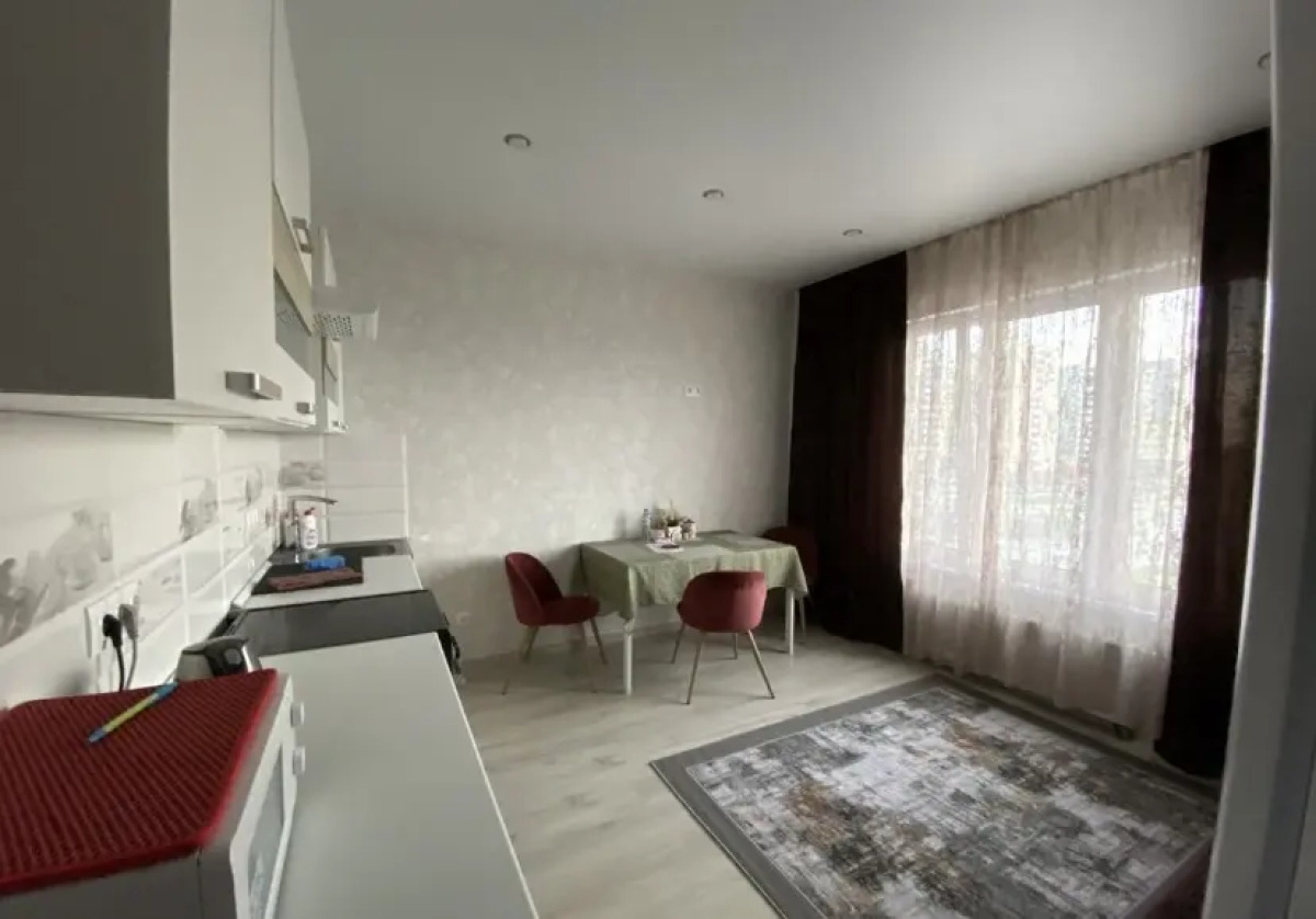 Квартира Теплая уютная