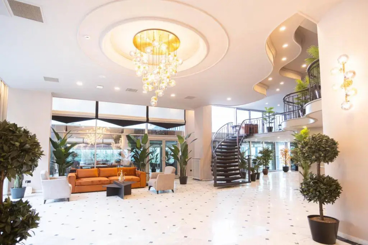 Destiny Marine Deluxe Hotel