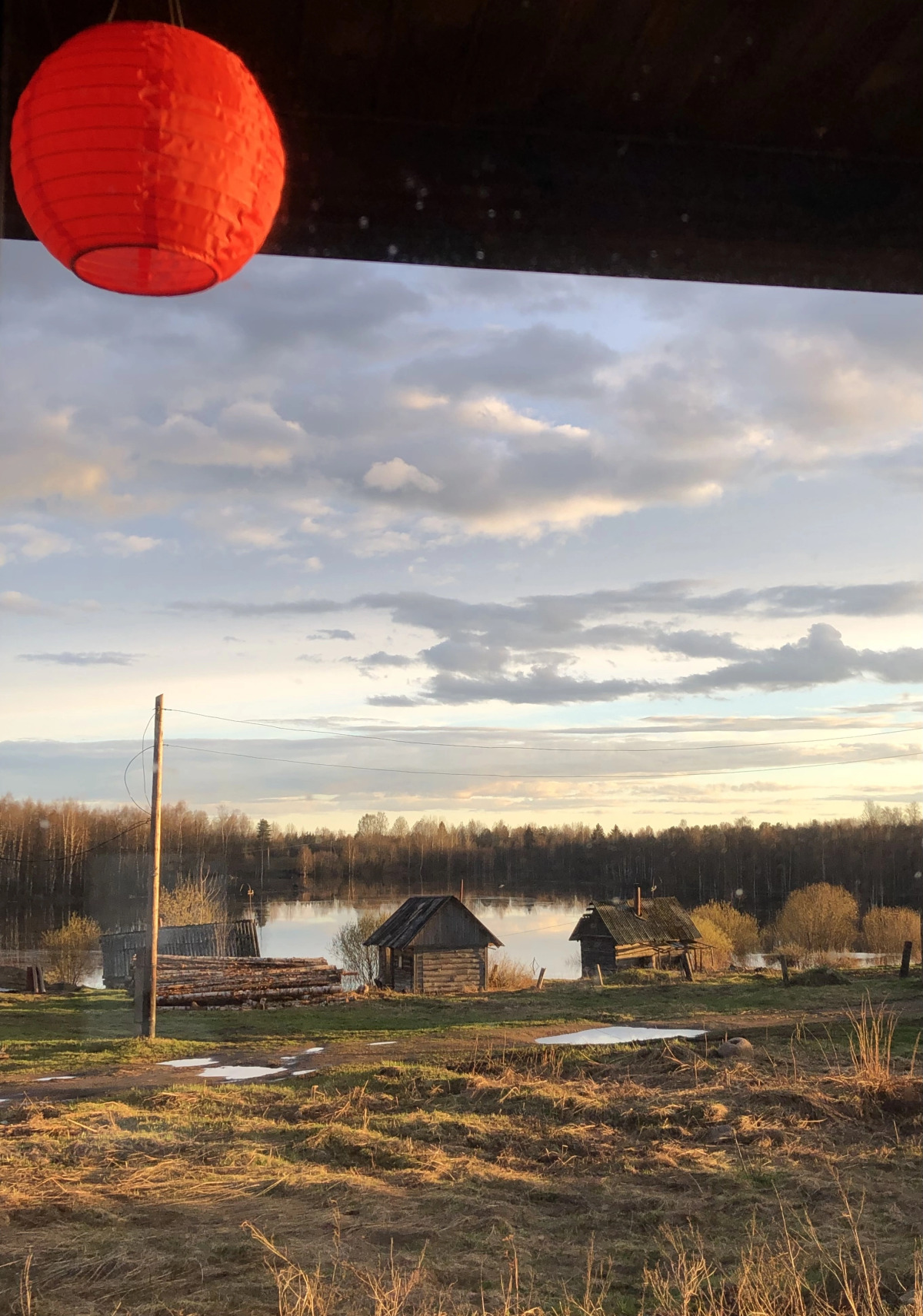 Частный дом Дом-студия на берегу озера