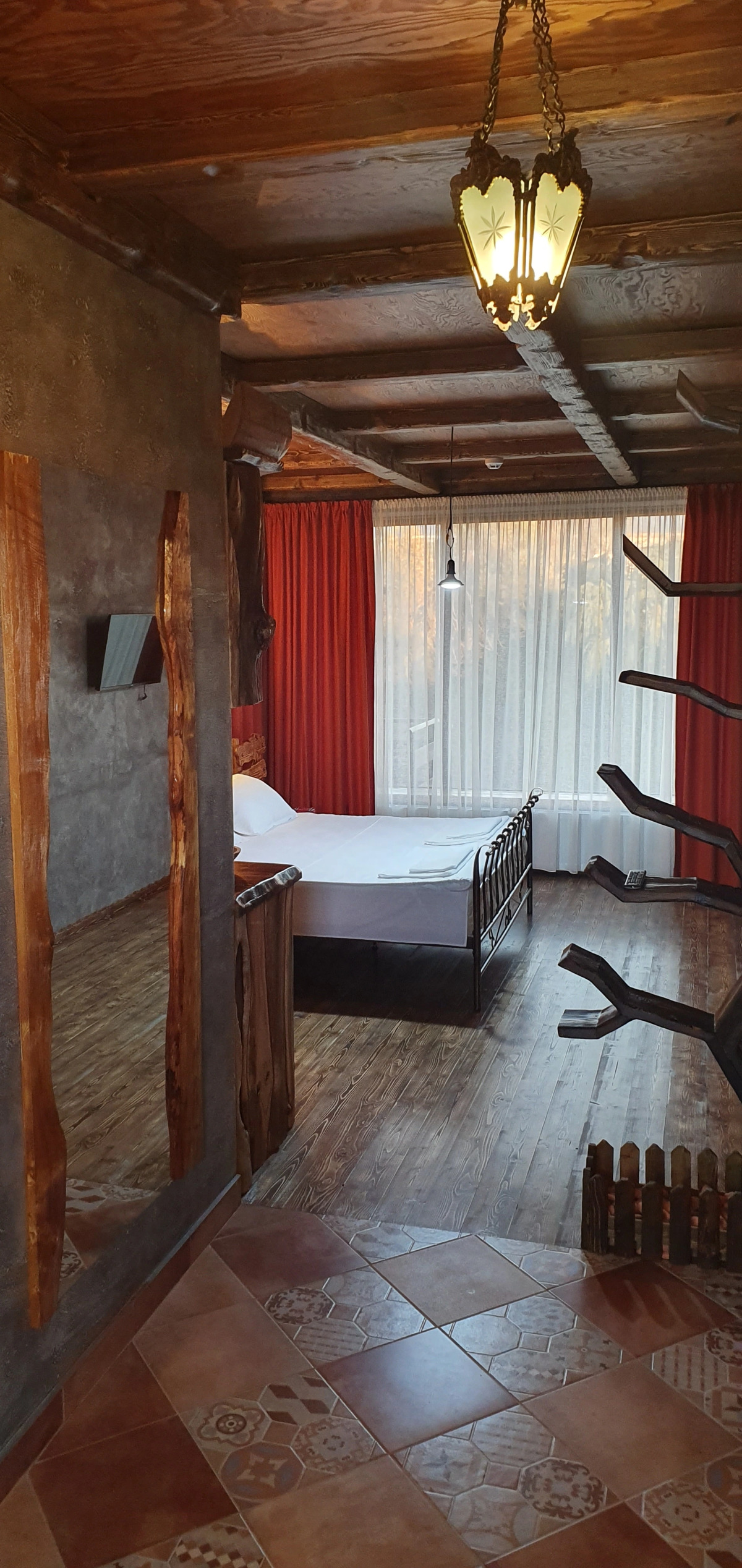 Отель Riverside Inn