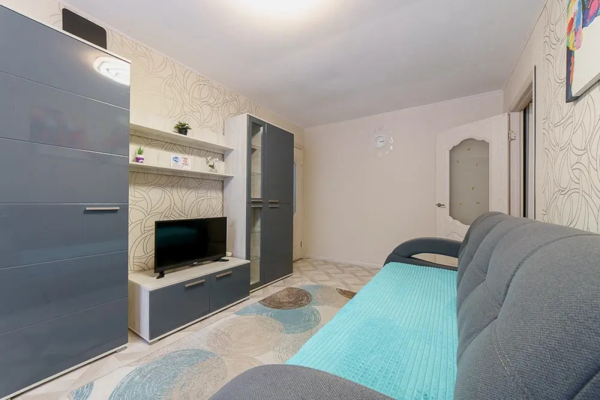 Апартаменты Короленко 19