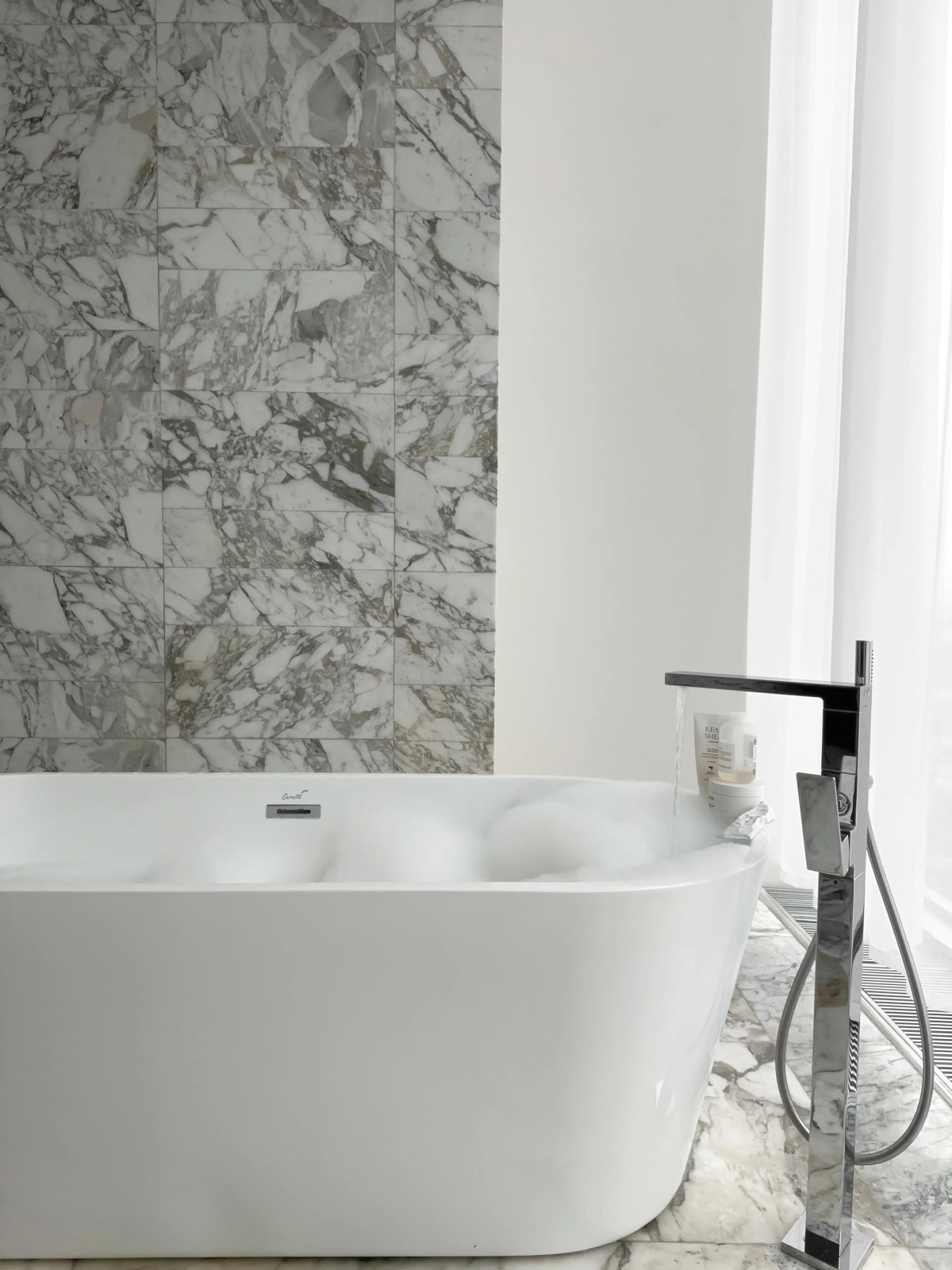 Апартаменты Panoramic Studio by Roomley