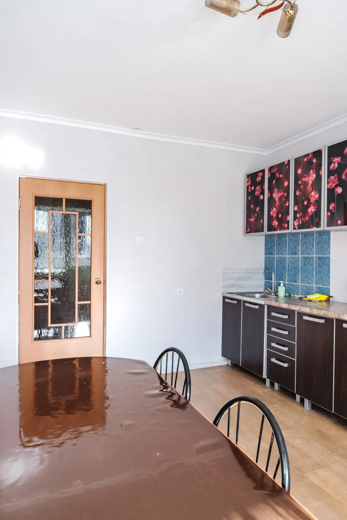 Квартира Островского 75/1