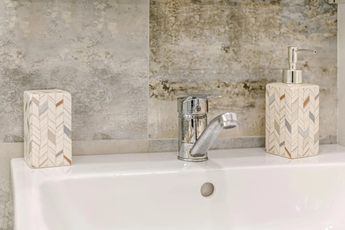 Апартаменты «Оливия» Ирины Савельевой - В парке у долины роз и красного солнышка