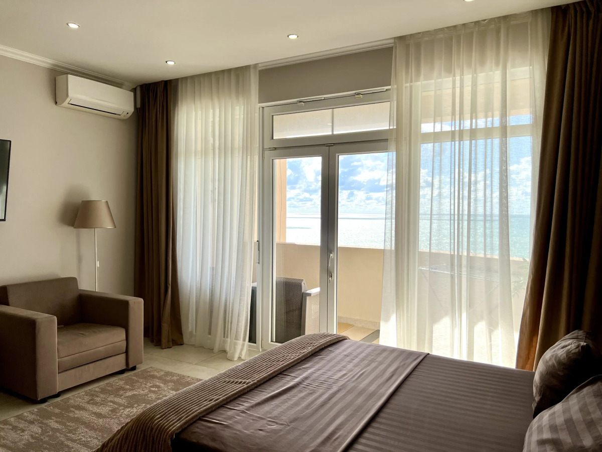 Апартаменты с видом на море