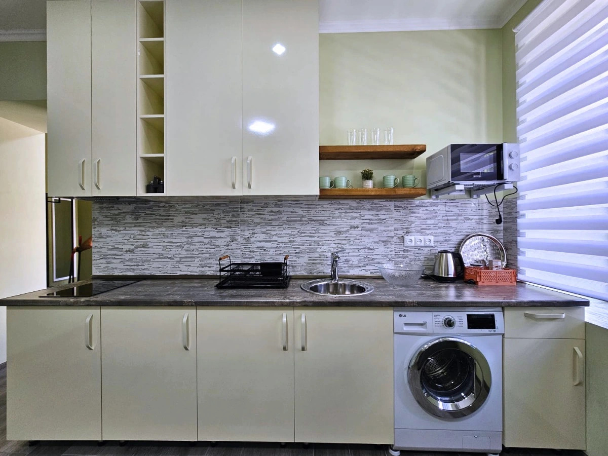 Гюмри Хаус Кентрон