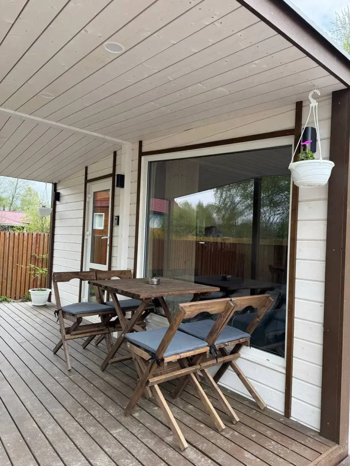 Частный дом Дом с террасой By river