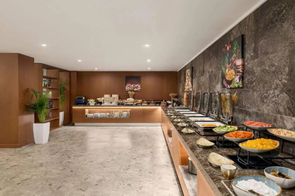 Отель Wyndham Garden Baku