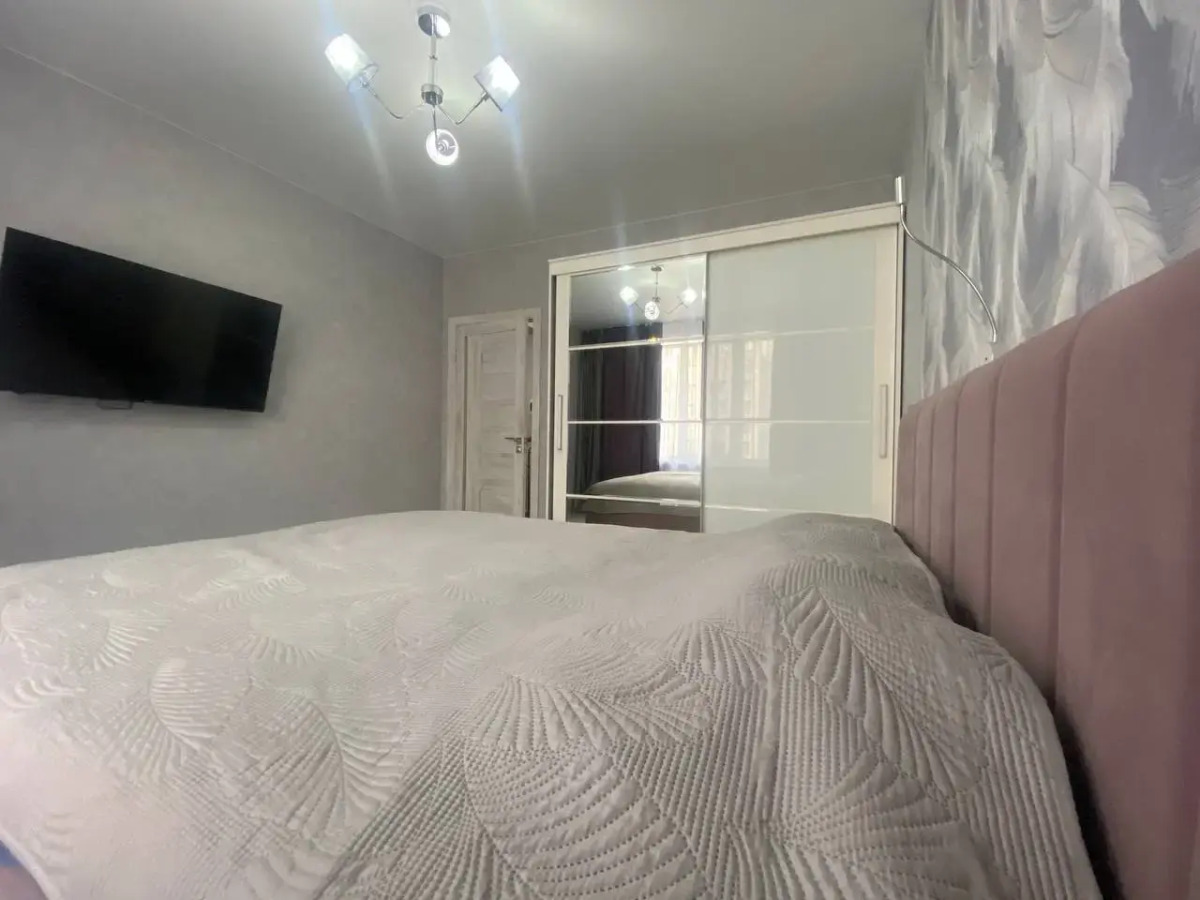 Квартира ЖК Авангард уютная 3-к