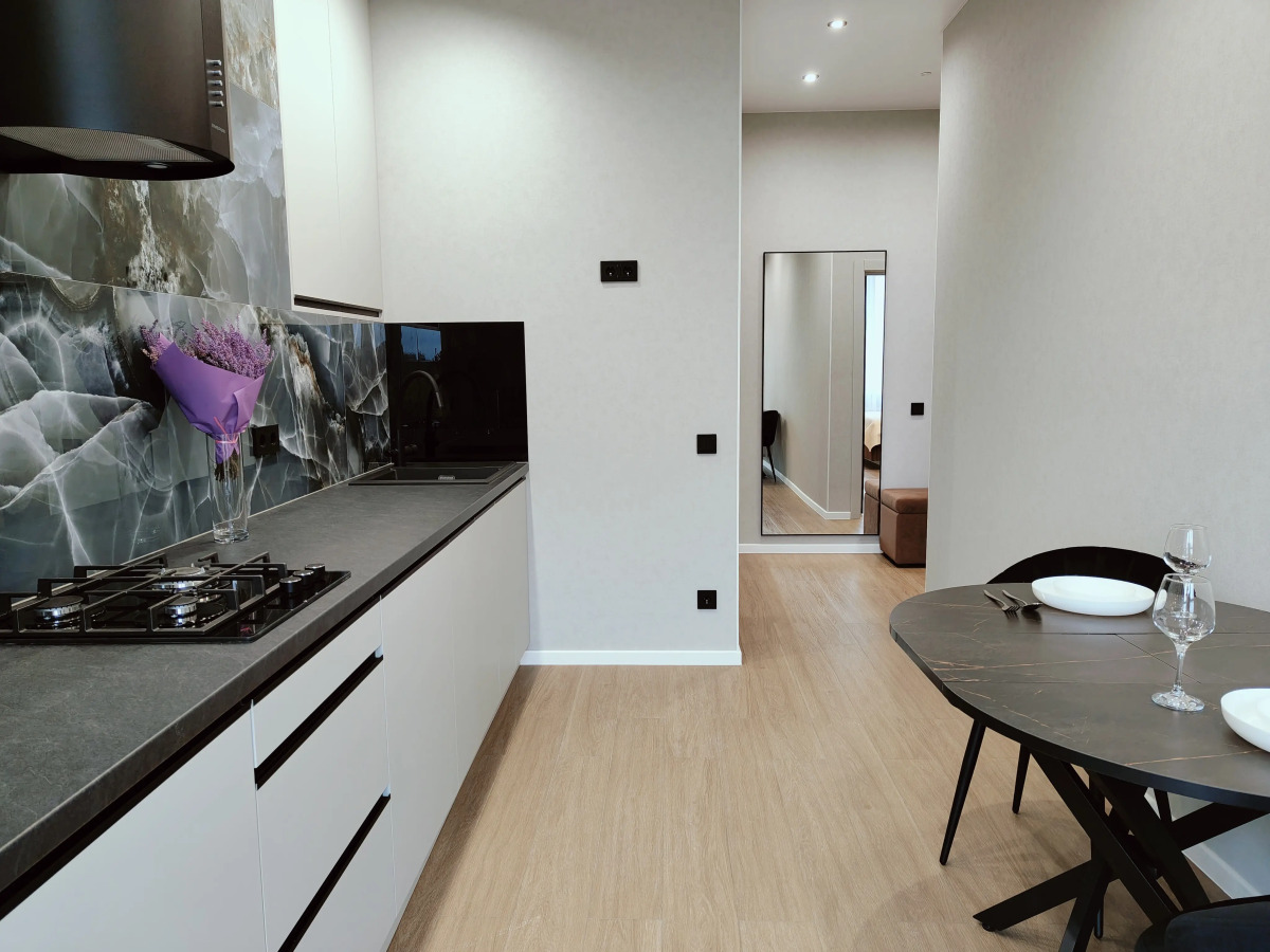 Апартаменты  Kenig Holidays с видом на парк в центре в ЖК Централ парк